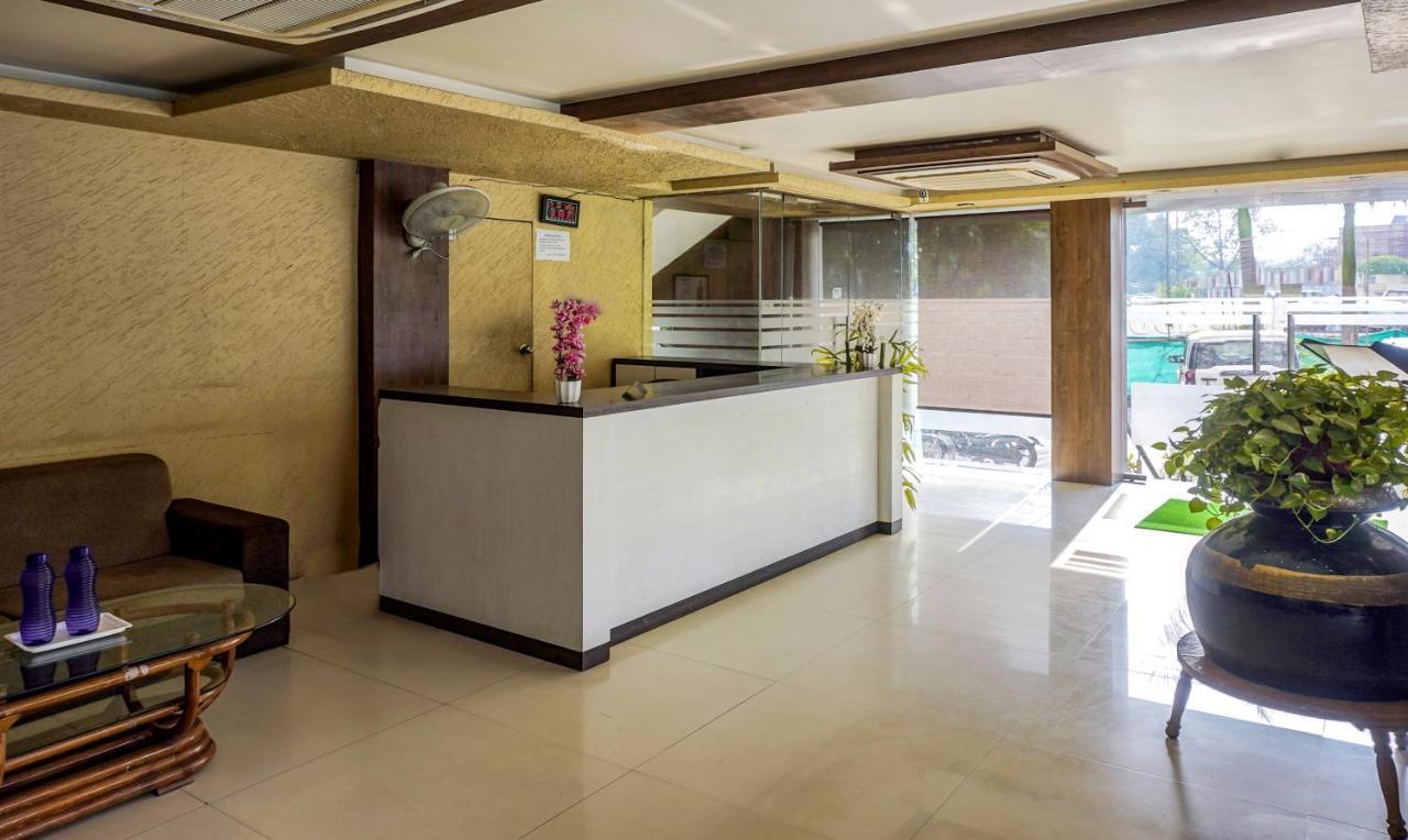 Treebo Trip Ganpati Hotel Bhopal Ngoại thất bức ảnh